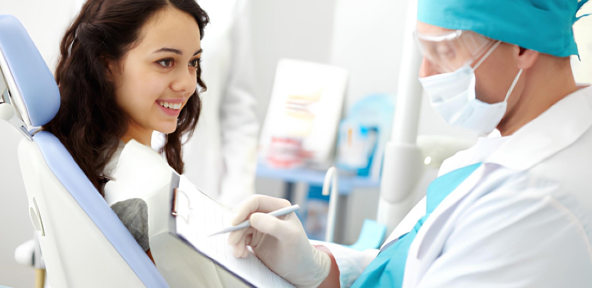 odontologue avec patient